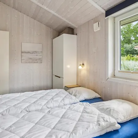 Freibeuterweg 21 - Dorf 5 * Priwall